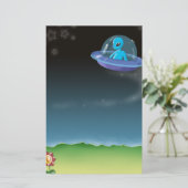 Papeterie alien découvre une jolie fleur de terre (Debout devant)