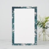 Papeterie Arrière - plan d'eau de la piscine (Debout devant)