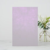 Papeterie Arrière - plan Violet Abstrait Ou Papier Lumineux (Debout devant)