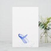 Papeterie Baleine pourpre (Debout devant)