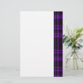Papeterie Carreaux Violet Punky (Debout devant)