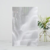 Papeterie Cascade (Debout devant)