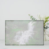 Papeterie Cascade (Debout devant)