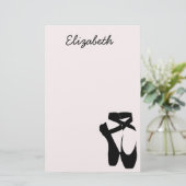 Papeterie Chaussure à pointe de ballon noir (Debout devant)