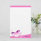 Papeterie Cheval rose mignon avec le nom personnalisé par (Debout devant)