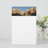 Papeterie Cour des Patriarches I au Parc national de Sion (Debout devant)