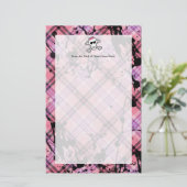 Papeterie Crâne rose et os croisés avec les coeurs et les co (Debout devant)