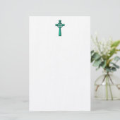 Papeterie Croix céleste métallique verte (Debout devant)