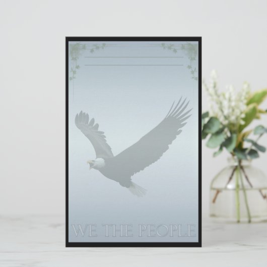 Papeterie de coutume d'Eagle chauve (Debout devant)