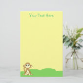 Papeterie de jaune de singe de bébé (Debout devant)
