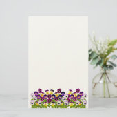 Papeterie de pensées et d'altos de jardin (Debout devant)