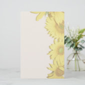 Papeterie de tournesols (Debout devant)