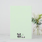 Papeterie Deux mignons petits pandas sur vert (Debout devant)