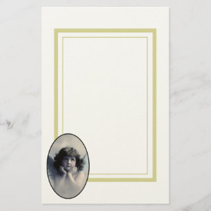 Papeterie Doux Rosy Cheeked Angel Vintage dans les nuages