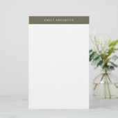 Papeterie Élégant monogramme vert olive minimaliste (Debout devant)