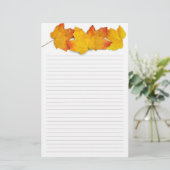 Papeterie Fall Maple Leaf Border, Lined Writing Paper (Debout devant)