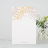 Papeterie Feuilles de palmiers rosés tropicaux modernes pers (Debout devant)