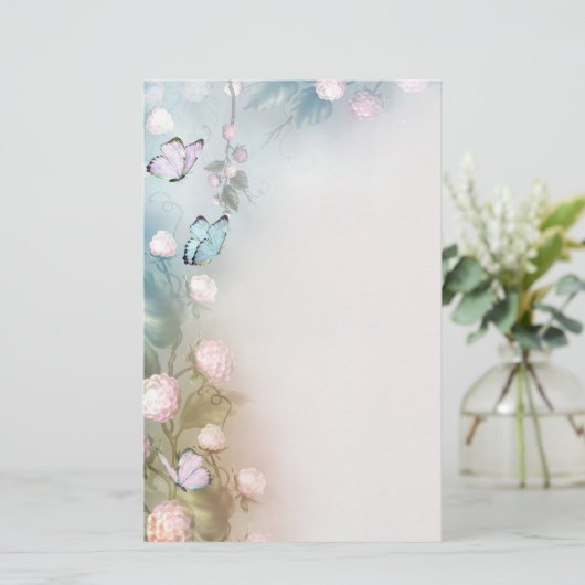 Papeterie Fleurs et papillons (Debout devant)