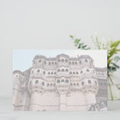 Papeterie Fort Mehrangarh, Jaipur, Rajasthan, Inde (Debout devant)