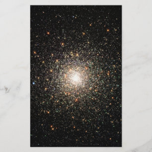 Papeterie Galaxie entourée d'étoiles sur fond noir