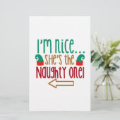 Papeterie Im Nice Shes Naughty Elf Casquette (Debout devant)