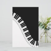 Papeterie Instruments clavier Aziza (Debout devant)