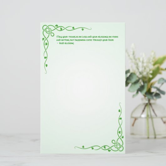 Papeterie Irish Blessing St Patrick's Green Celtic Braids #4 (Debout devant)