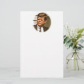 Papeterie John F Kennedy (Debout devant)