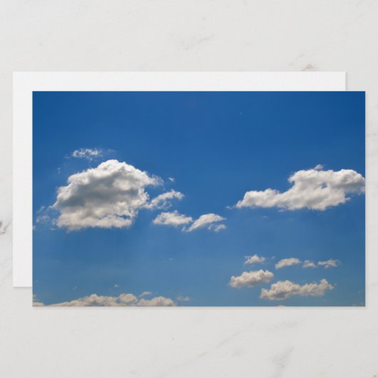 Papeterie Le ciel est bleu et les nuages blancs passent (Devant / Derrière)