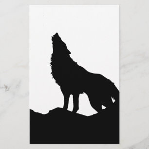Papeterie Loup solitaire debout sur une colline