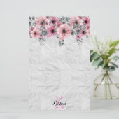 Papeterie Monogramme à texture froissée florale rose aquarel (Debout devant)