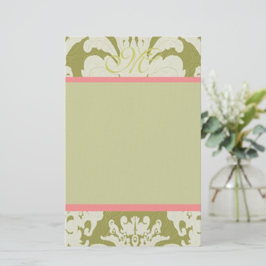 Papeterie Monogramme Damas rose et vert 100% papier Recyclé (Debout devant)