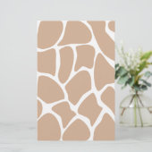 Papeterie Motif d'impression de girafe dans le beige (Debout devant)