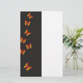 Papeterie Motif papillon (Debout devant)