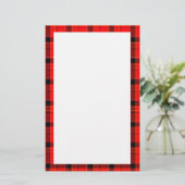 Papeterie Motif Tartan rouge (Debout devant)
