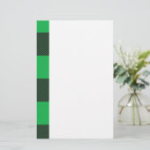 Papeterie Motif vert (Debout devant)