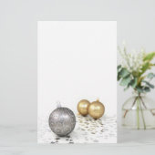 Papeterie Ornements et étoiles d'argent et d'or (Debout devant)