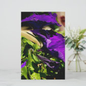 Papeterie Panique violette (Debout devant)