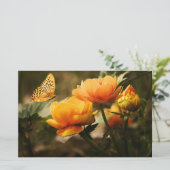 Papeterie Papillon orange et fleurs (Debout devant)