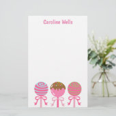 Papeterie personnalisée Yummy Pink Cake Pops (Debout devant)