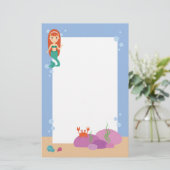 Papeterie Petite fille princesse de sirène nageant dans l'oc (Debout devant)