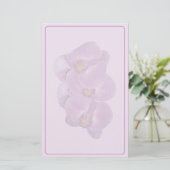 Papeterie pourpre vive d'orchidée (Debout devant)
