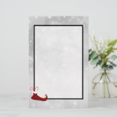 Papeterie Red Elf Shoe sur Silver Bokeh Arrière - plan (Debout devant)