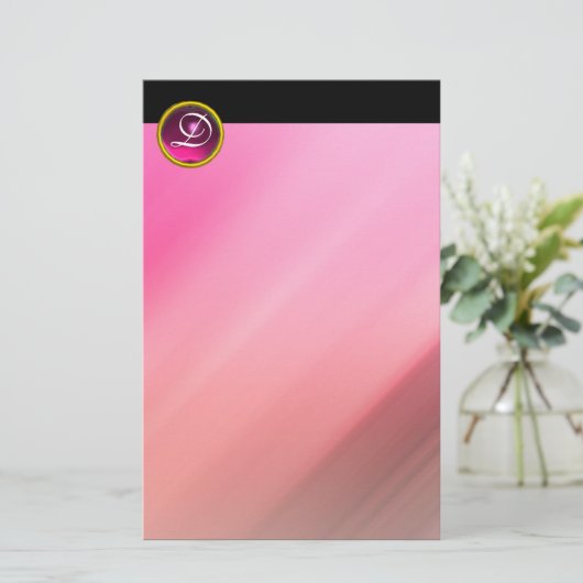 PAPETERIE ROSE FUCHSIA AMÉTHYST GEM STONE MONOGRAMME (Debout devant)