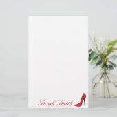 Papeterie Talon haut rouge (Debout devant)