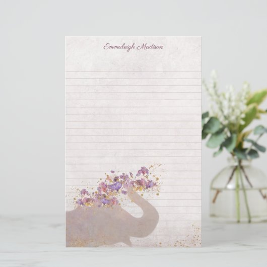 Papeterie Tan Elephant Dreamy Boho Chic Monogram Stationery (Debout devant)