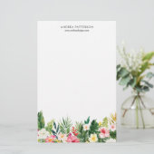 Papeterie tropicale de fleurs et de feuille (Debout devant)
