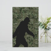 Papeterie Un squatchin pour le camouflage numérique d'Olive (Debout devant)