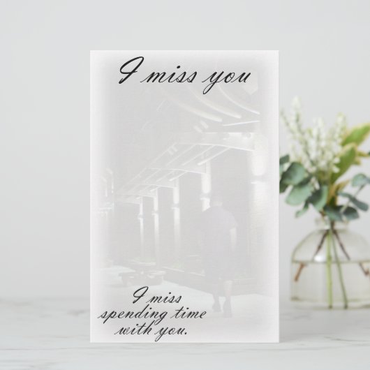 Papeterie Une promenade solitaire (Debout devant)