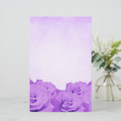 Papeterie vintage de rose de pourpre (Debout devant)